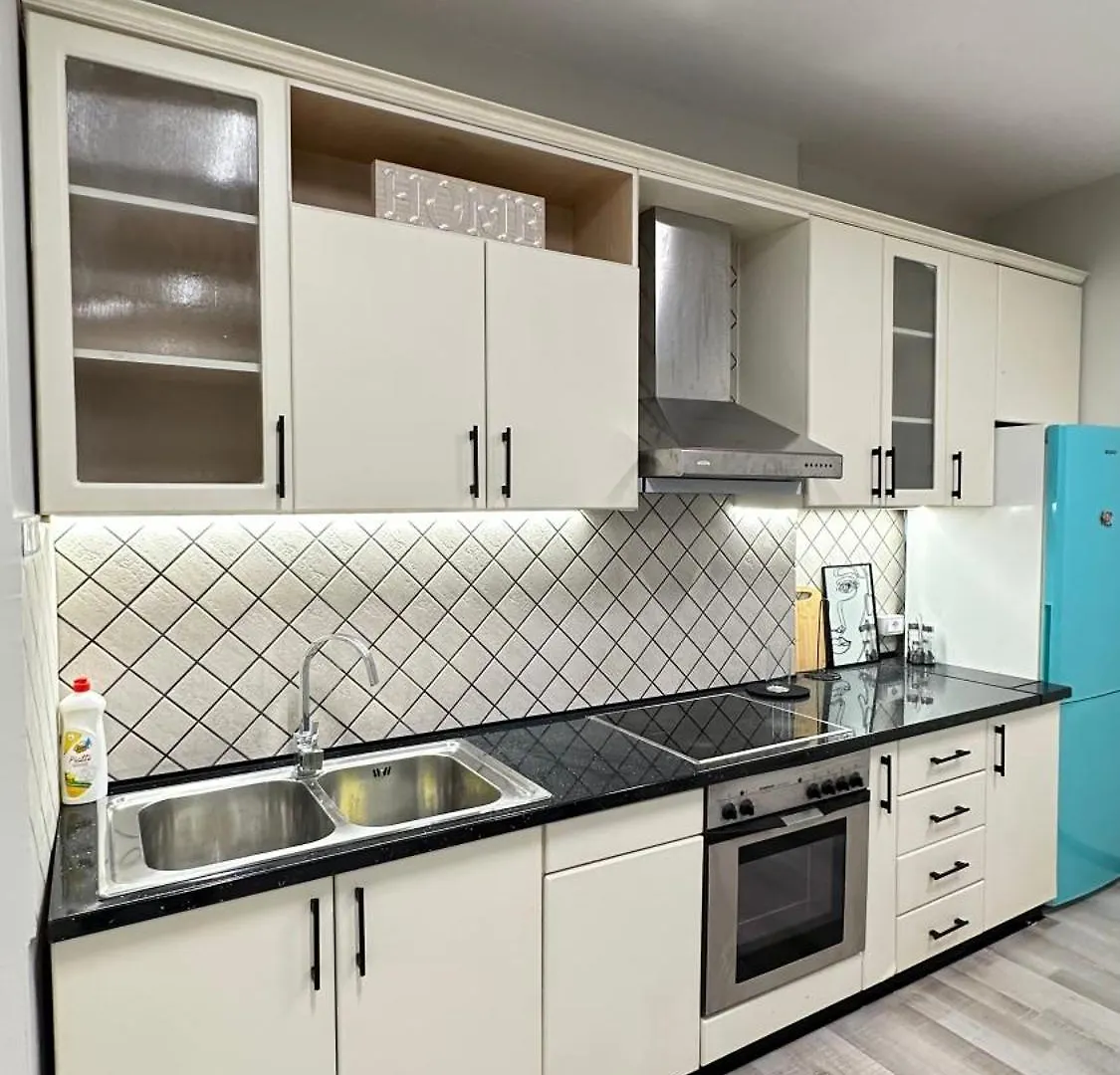 Daire Downtown Apartament Tiran